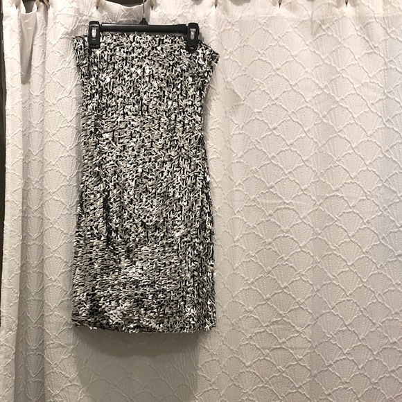 🌟🪩New Years Or Holiday Dress🌟 Super FUN Off Strapless Dress, Size Small - Picture 1 of 9